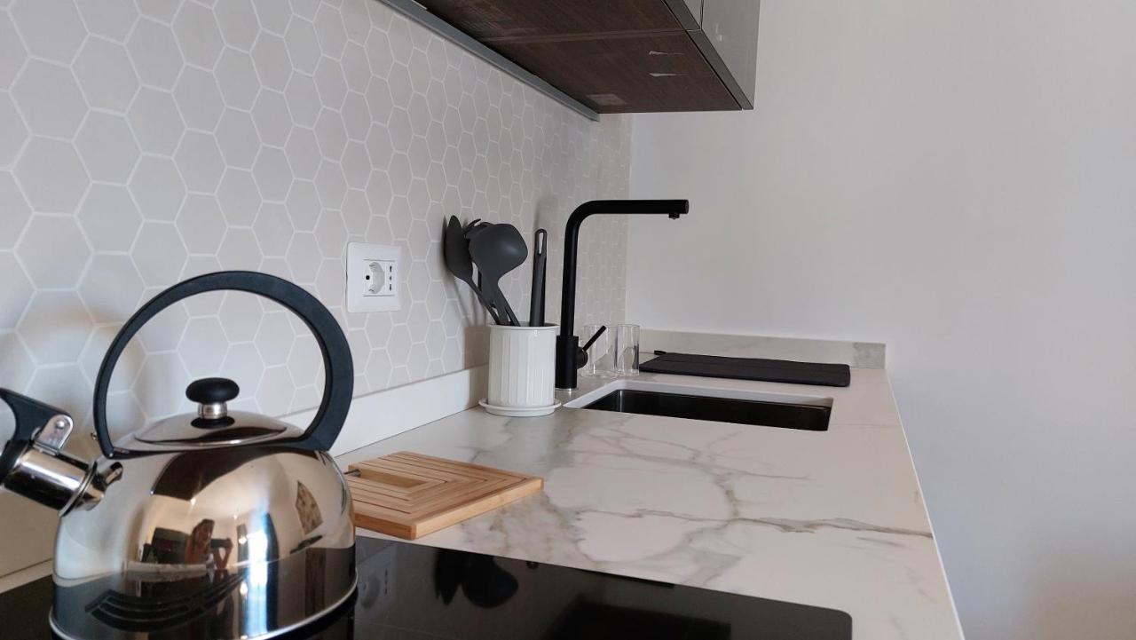 Dimora San Bartolomeo - Design, Panoramic View & Culture Apartment Rome Exterior photo