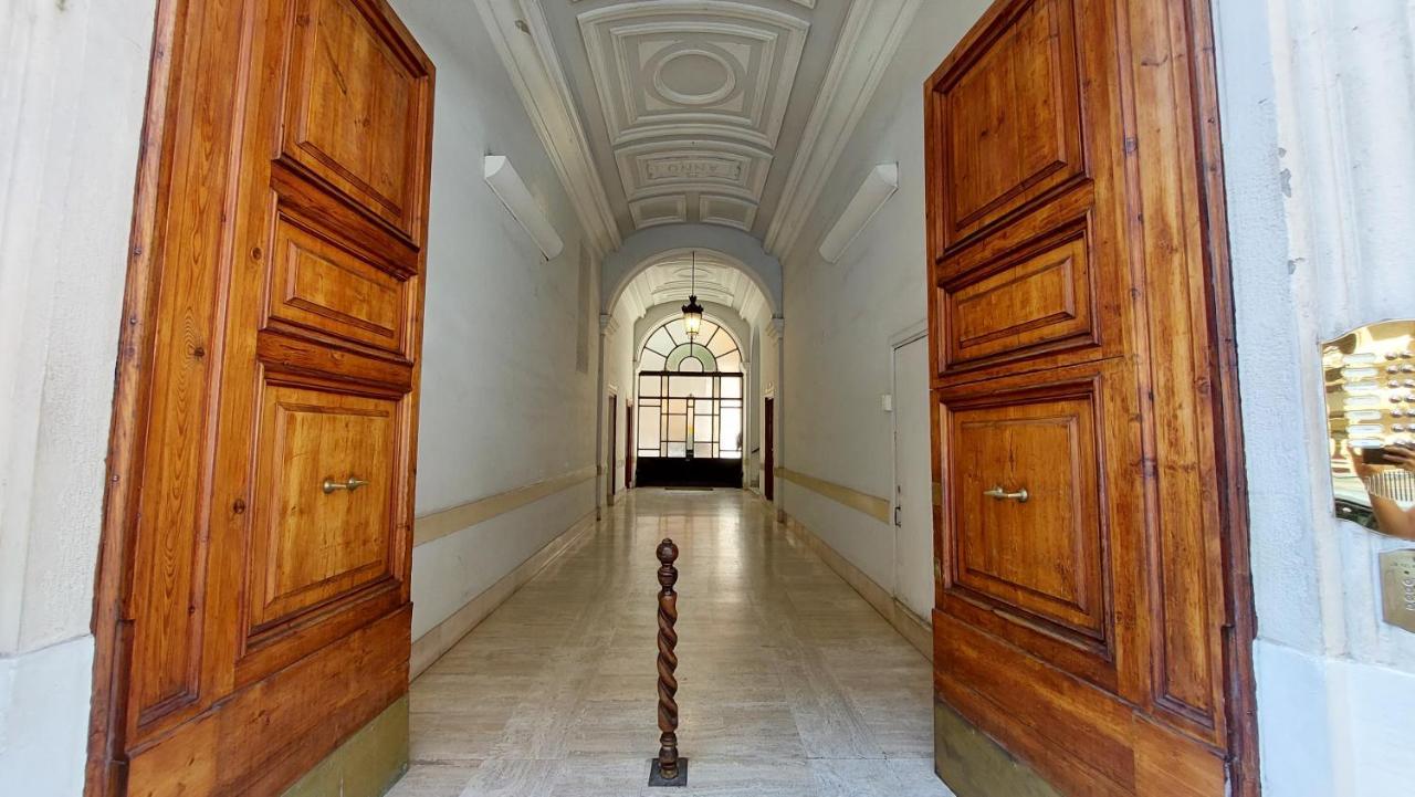 Dimora San Bartolomeo - Design, Panoramic View & Culture Apartment Rome Exterior photo